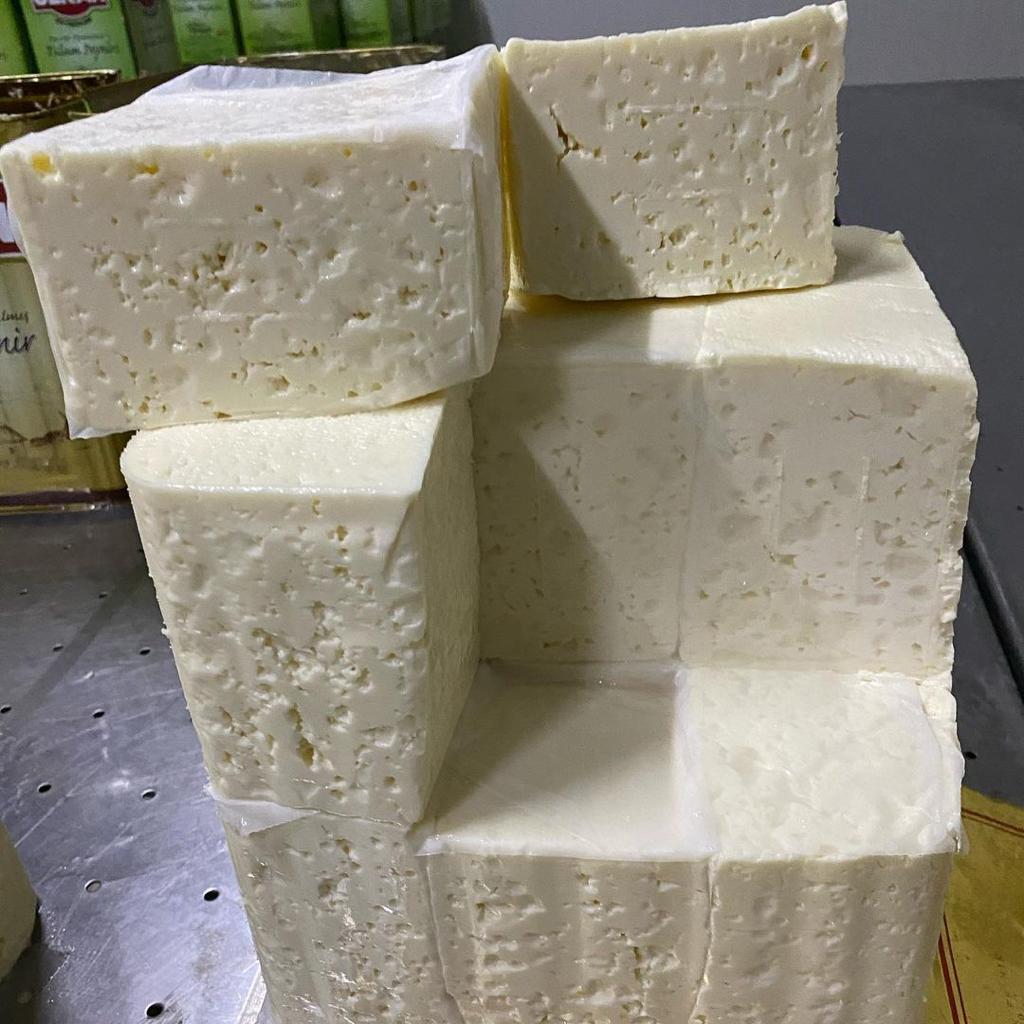 750 gram Koyun Ezine Peyniri